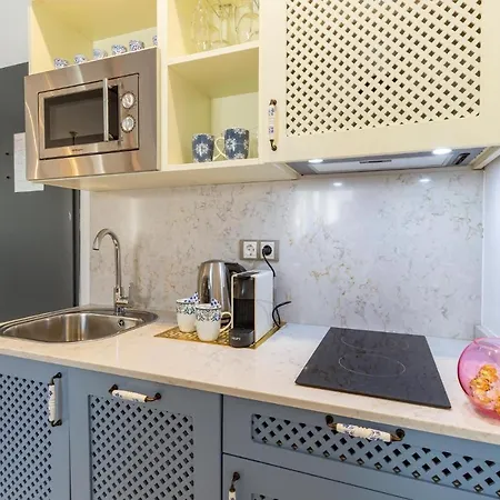 Διαμέρισμα Lovely In With Kitchen